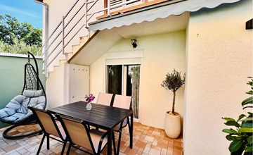Beautiful apartment in Pakostane 2