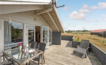 Awesome home in Hvide Sande with sauna 2