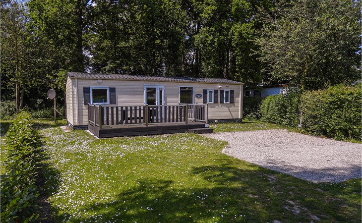 3 bedroom stunning home in Heinkenszand 1