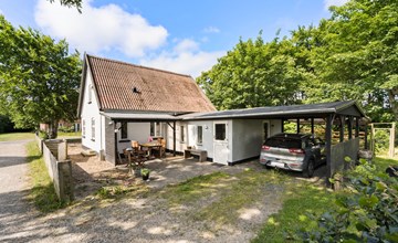 Prachtig huis met 3 slaapkamers in. 2