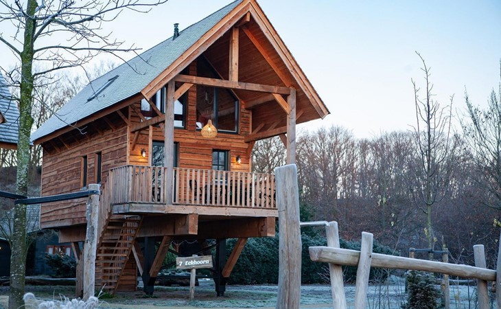 Treehouse with Jacuzzi | 2-4 Pers.  1