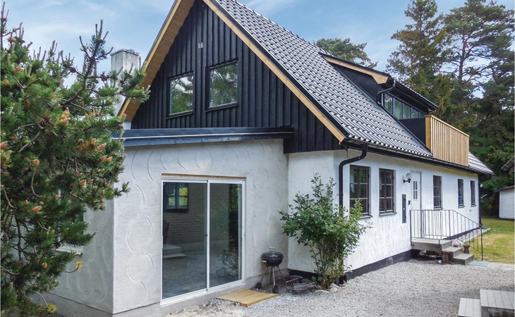 3 bedroom pet friendly home in Borrby 1