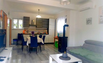 "Waldhaus" in der Nähe des Strandes 2