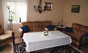 Lovely home in Farsund 3