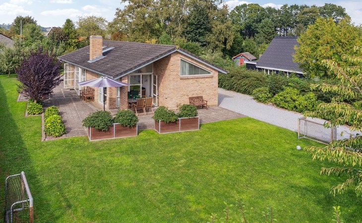 "Agneta" - 150m from the sea 1