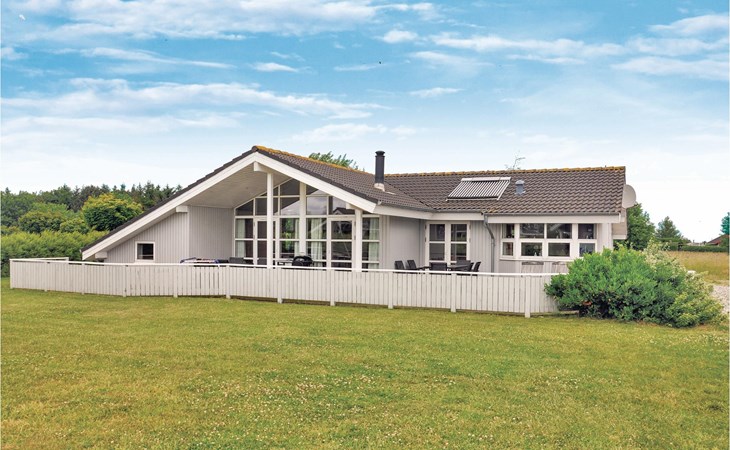 Nice home in Otterup with sauna 1
