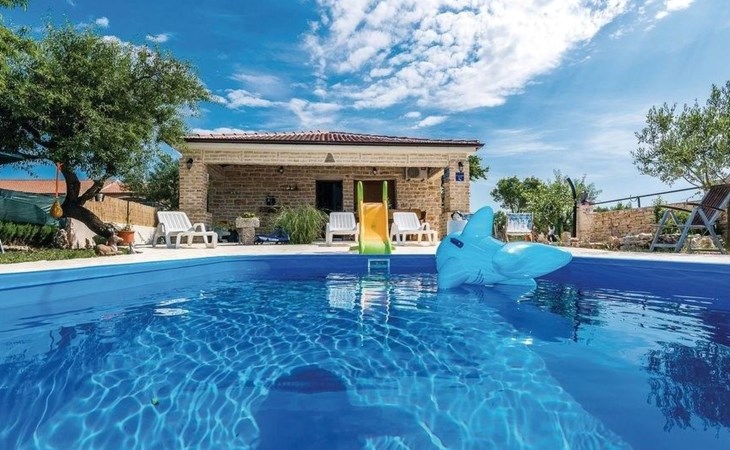 Villa Anita mit Privatpool in Budak 1