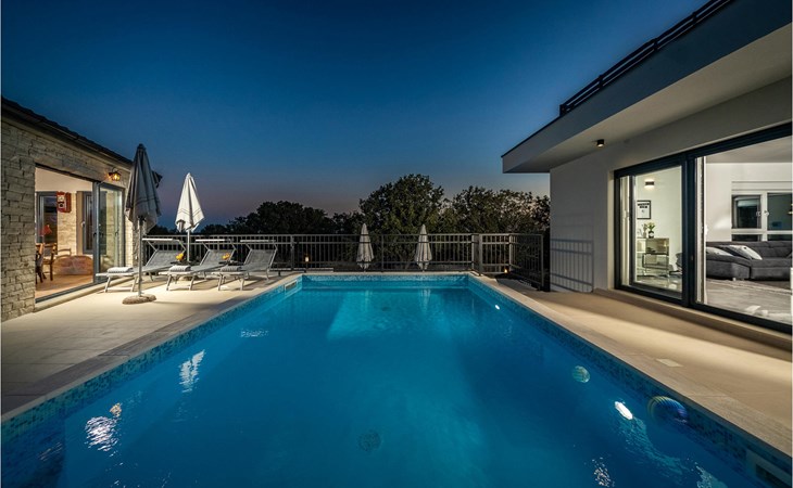 Villa Loto 1