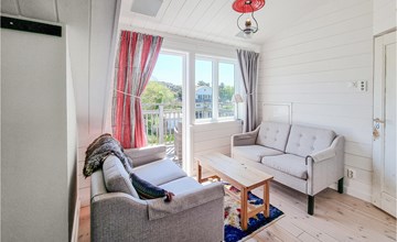 Awesome apartment in Bohus-Malmön 3