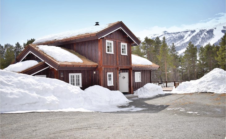 Cozy home in Hovet with kitchen 1