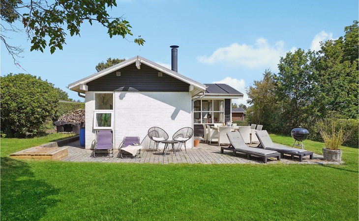 4 bedroom cozy home in Odder 1
