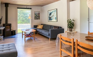 Lovely home in Løgstør 3