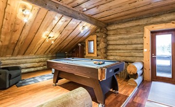 Eräkorvi's celhuis 2