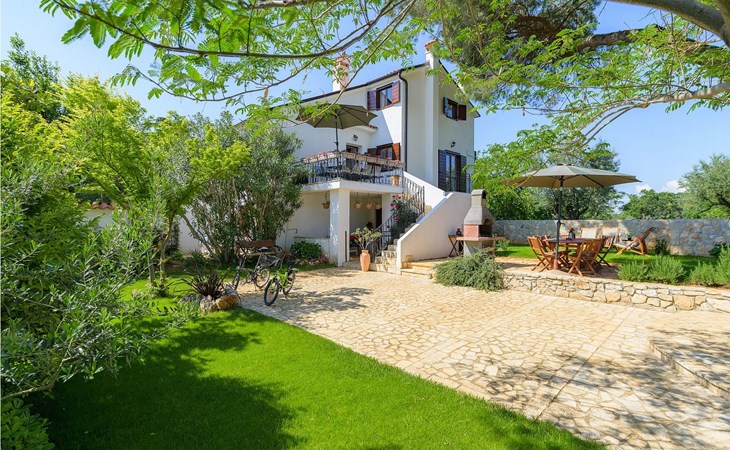 Casa Bizzarra 1