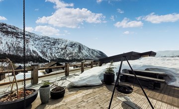 5 bedroom gorgeous home in Vossestrand 2