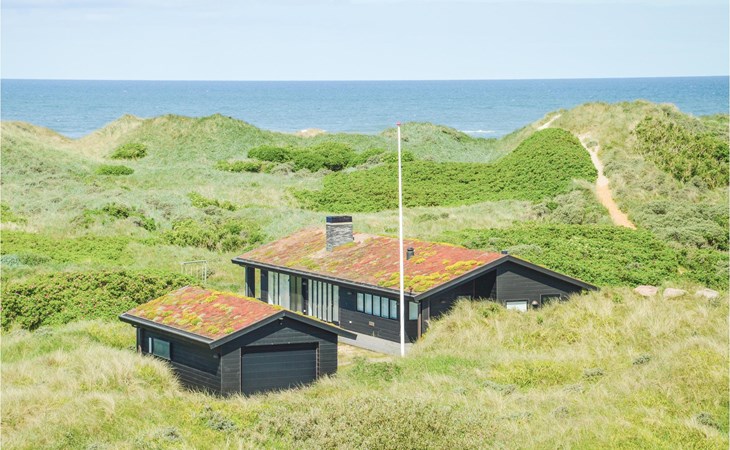 Stunning home in Løkken with kitchen 1