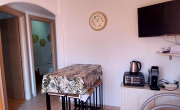 mit Garten und Kinderschwimmbad 3