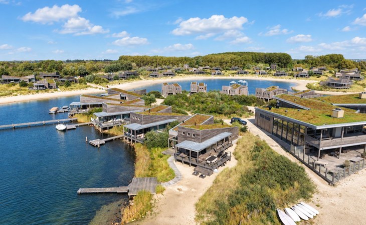 Villa 3 – The Jetty | Met privéstrand en eigen steiger 1