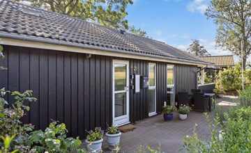 "Harthwik" - 10m from the sea 3