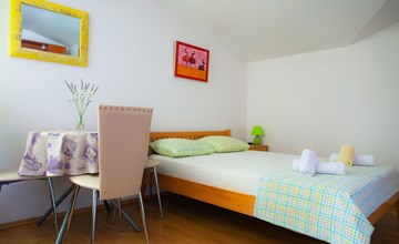 Buka Calm VII' Studio 2