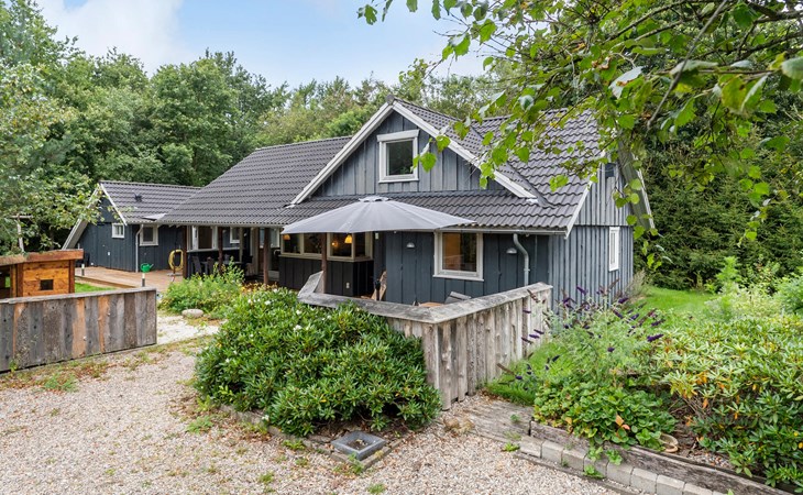 3 bedroom lovely home in Hovborg 1