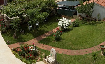 Kleine Wohnung mit schönem Balkon 3