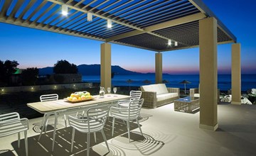 Youphoria Beachfront Estate 3