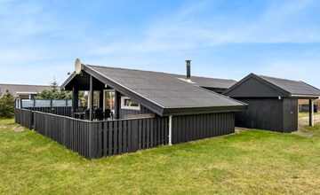 "Erblin" - 400m from the sea 3