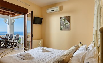 in Geropotamos mit Sonnenterrasse 2