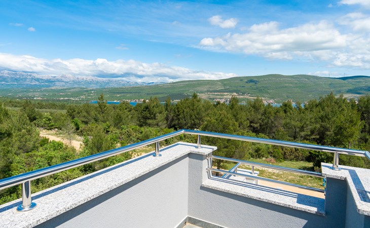 Lovely apartment in Pridraga with WiFi 1