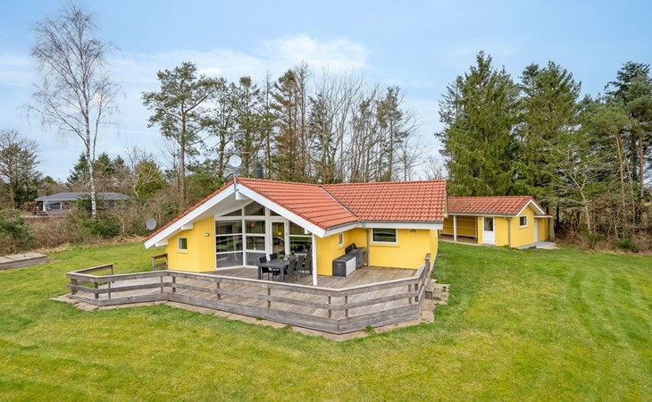 „Sesto“ – 300 m bis zur Bucht im Lim Fjord 1