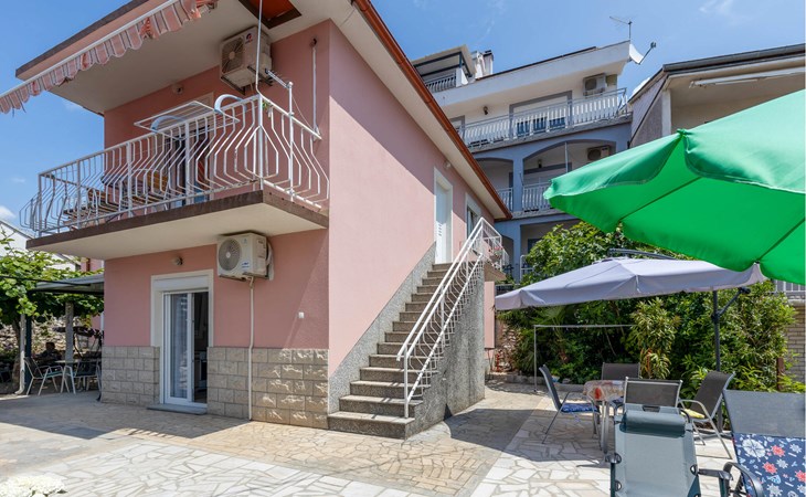 1 bedroom awesome apartment in Selce 1