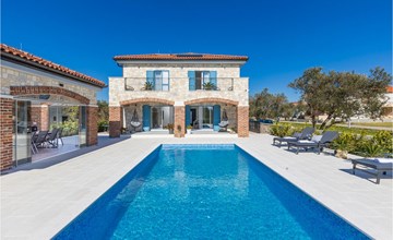 Villa Batana 2
