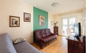 3 bedroom stunning home in Podstrana 3