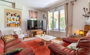 Nice home in Saint-Raphaël 3