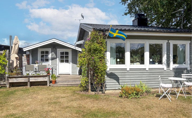 2 bedroom amazing home in Ljungby 1