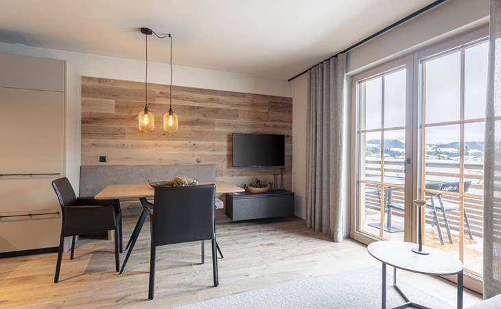 with 2 bedrooms & IR sauna 1