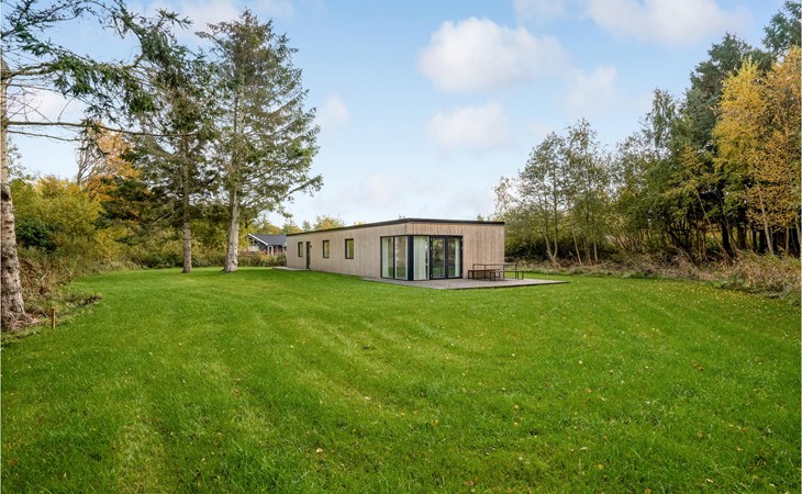 Cozy home in Glesborg with WiFi 1