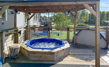 Cozy home in Tranås with lake view 2