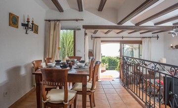 Acuarela Vistas 4 pax 3