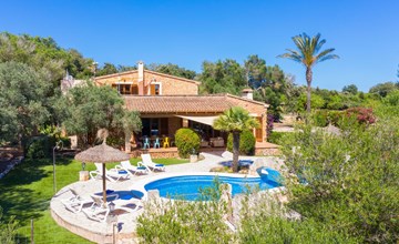 Luxuriöse Villa Can Revell 2