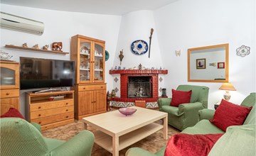 Cozy home in Frigiliana with WiFi 3
