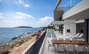 Villa Esperia Rogoznica 2