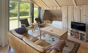 Beautiful home in Rødby with sauna 3