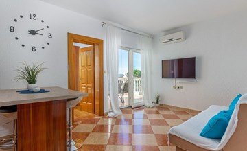 Wohnung mit Balkon und Meerblick 3