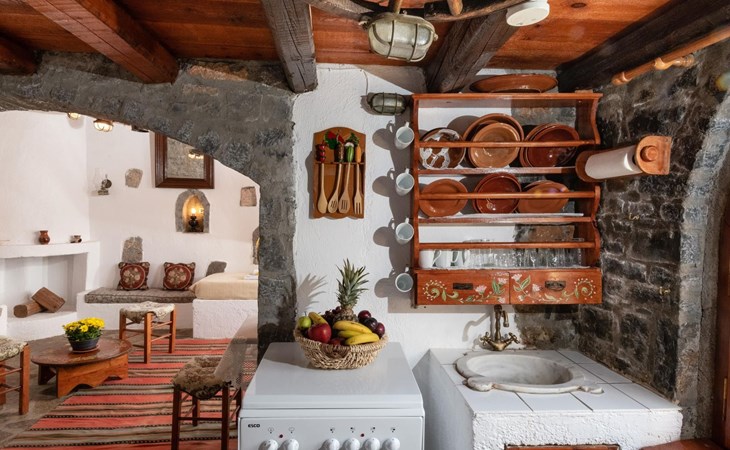 Authentisches kretisches Steinhaus Clio mit Aussicht 1