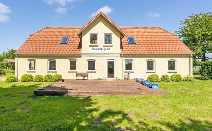 „Trauer“ – 1 km vom Meer entfernt in Lolland, Falster und Mo 1