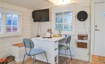 Beautiful home in Hovborg with WiFi 3