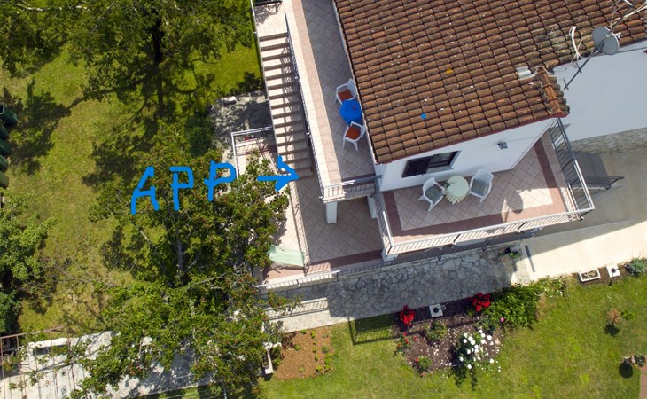 Kleine Wohnung mit schönem Balkon 1