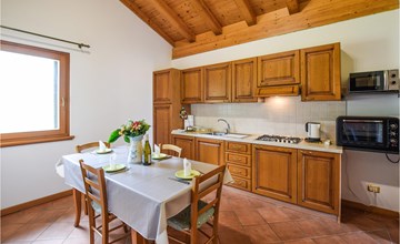 Beautiful apartment in Lamon with WiFi 3
